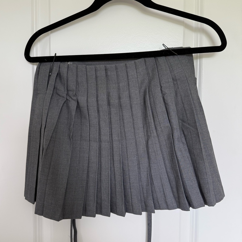 GREY MINI SKORT